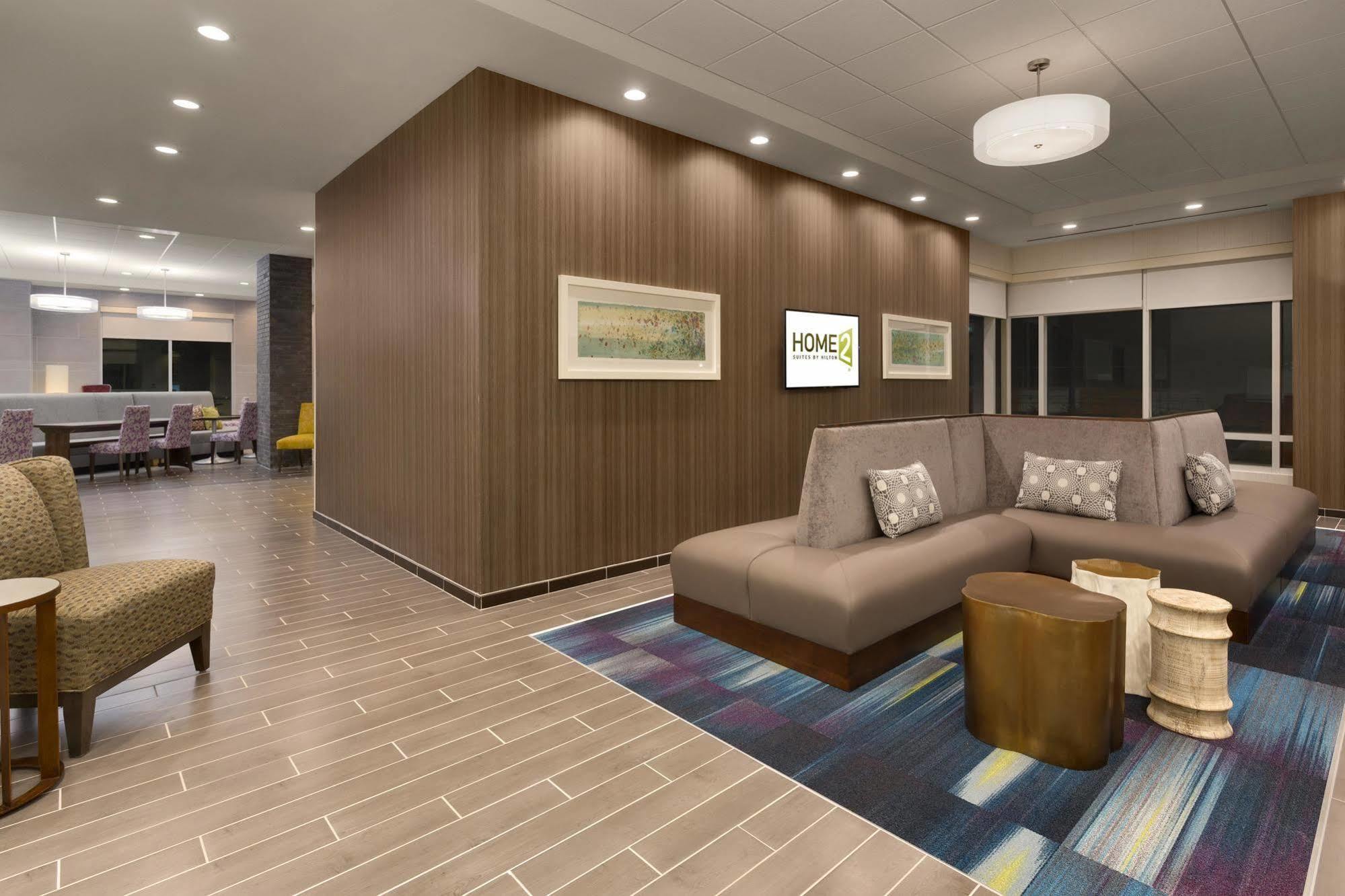 Home2 Suites By Hilton Greenville Downtown Ngoại thất bức ảnh