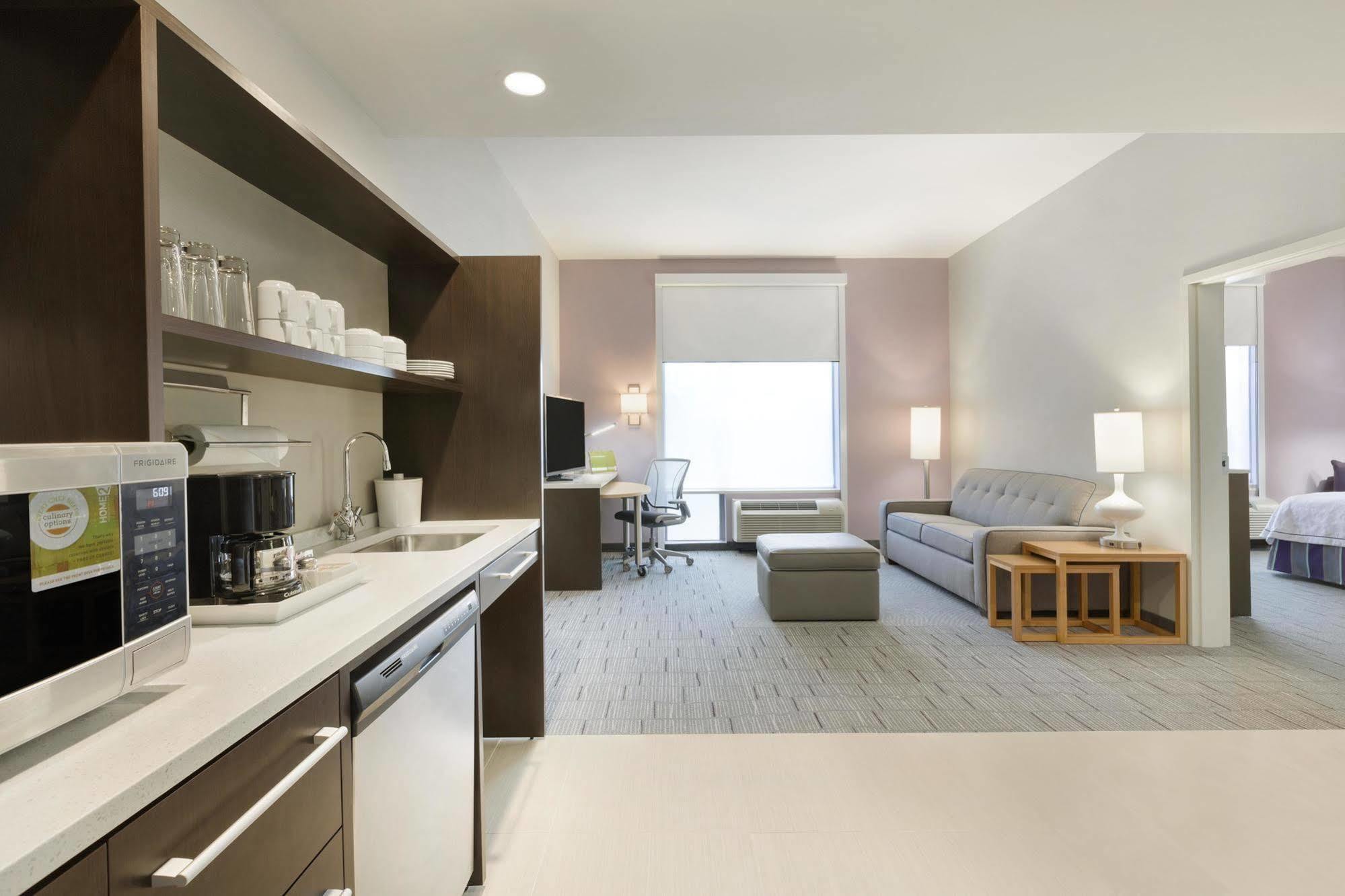 Home2 Suites By Hilton Greenville Downtown Ngoại thất bức ảnh