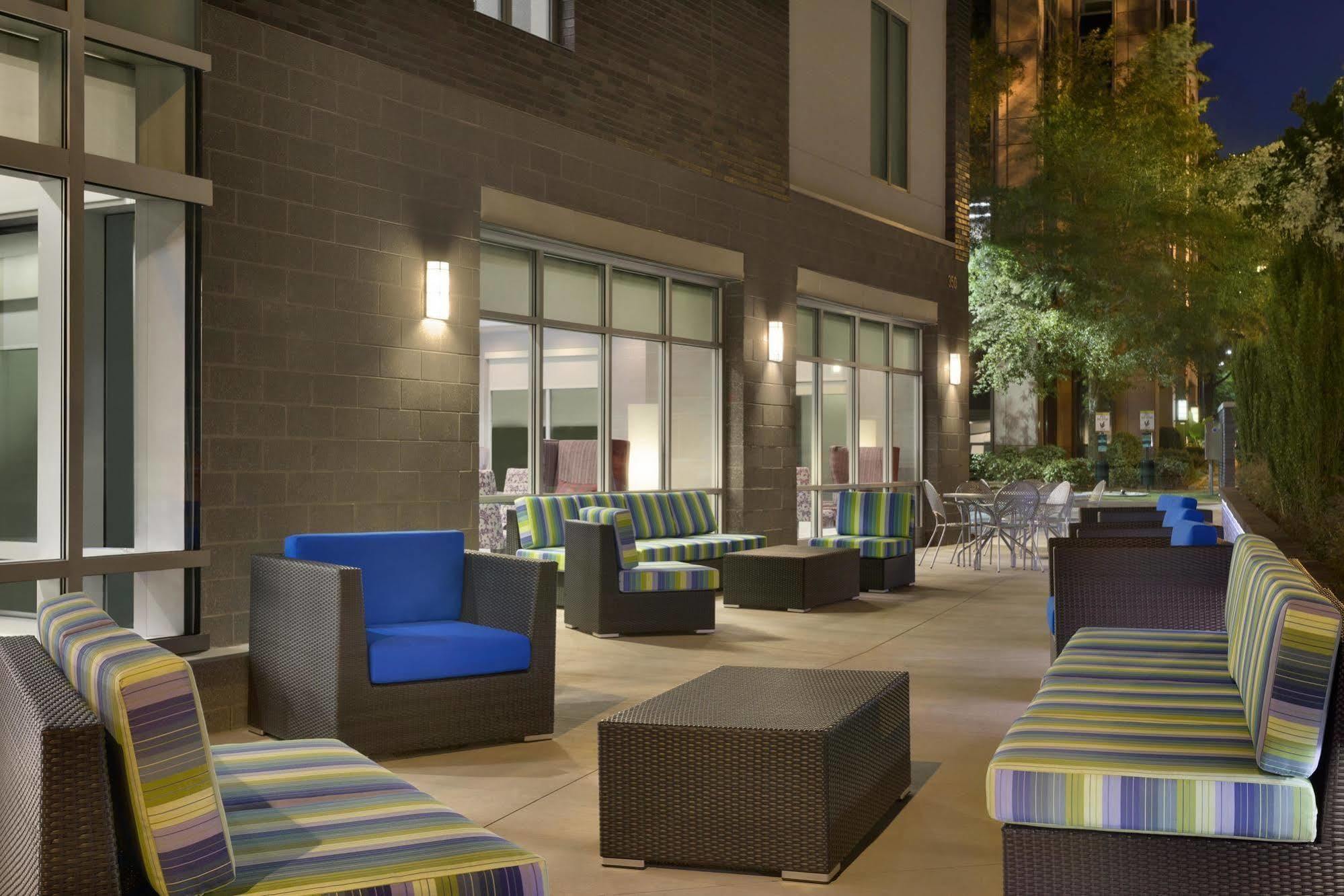 Home2 Suites By Hilton Greenville Downtown Ngoại thất bức ảnh